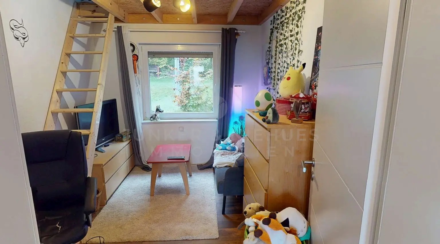 Kinderzimmer EG