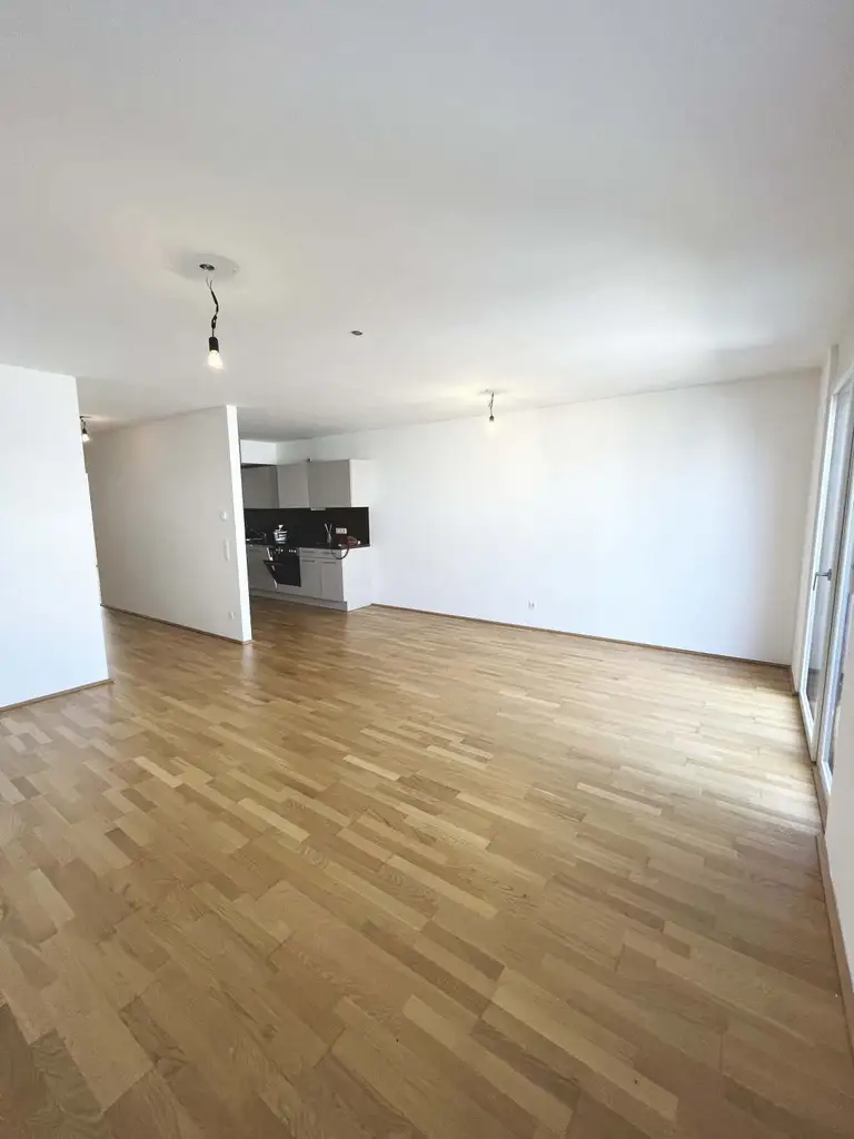 Q11 Leben in Simmering - 
Lichtdurchflutete Balkonwohnung mit 3 Zimmern und Deckenkühlung!