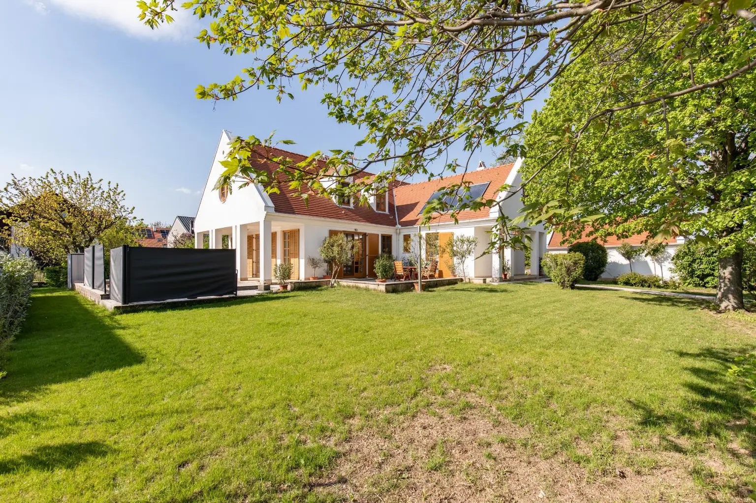 Landhaus Neusiedl See zur