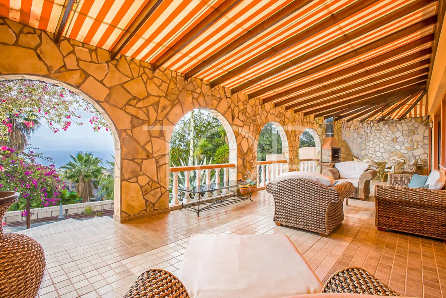 Finca-Apartment-Terrasse-Playa-San-Juan-Teneriffa-7