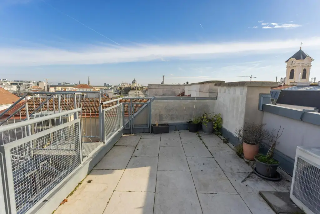 4-Zimmer Maisonettewohnung mit Dachterrasse in 1070 Wien zu mieten