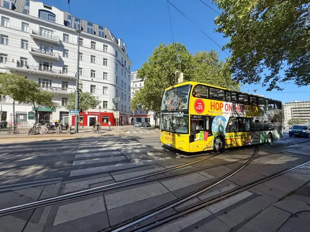 Großzügige 3,5-Zimmer-Wohnung mit Balkon im Herzen von Wien