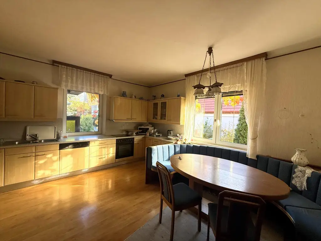 Zwischen Weinreben und Wellen-  Ein Haus mit Geschichte