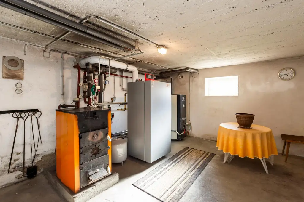 Einfamilienhaus mit wunderschönem Grundstück in ruhiger Lage