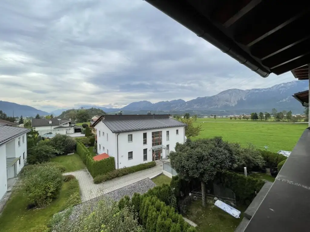 Familientraum 4-Zimmer-Wohnung in absoluter Ruhelage