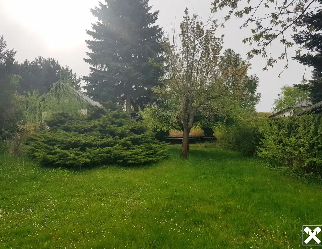 RARITÄT ZUR GELDANLAGE: TRAUMGRUNDSTÜCK OHNE BAUZWANG MIT SOMMERHAUS