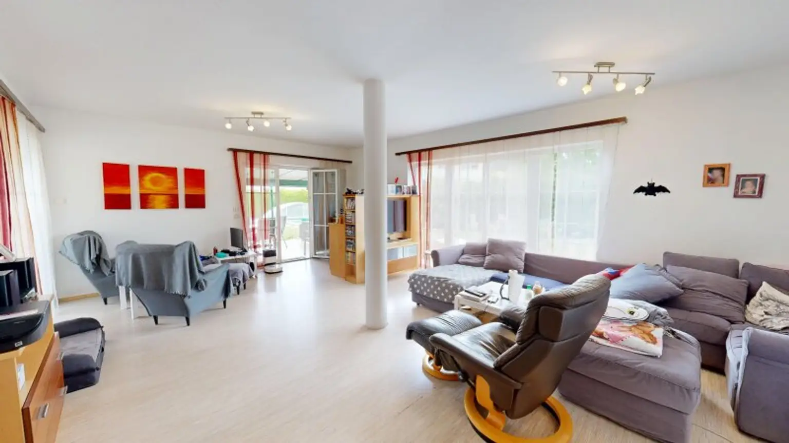 SELBSTVERSORGERHAUS – Unabhängig leben, entspannt wohnen. Traumhaus mit eigener Stromversorgung, Pool & durchdachter Ausstattung in Wiener Neustadt
