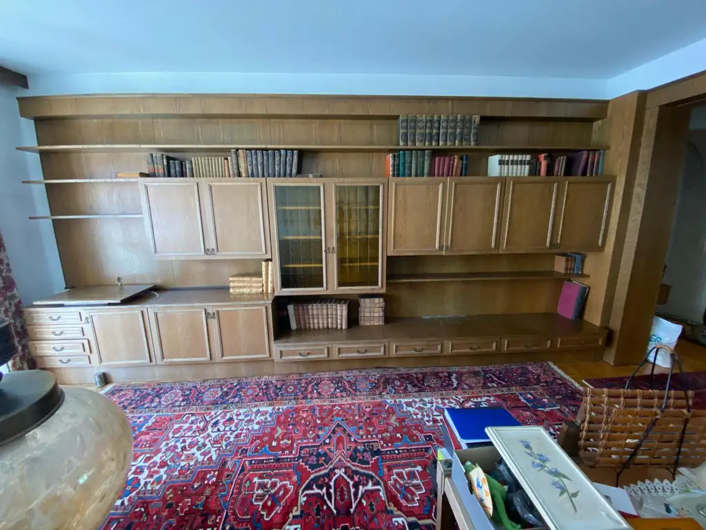 Gut aufgeteilte 4-Zimmer-Wohnung mit Balkon; barrierefreier Zugang vorhanden!