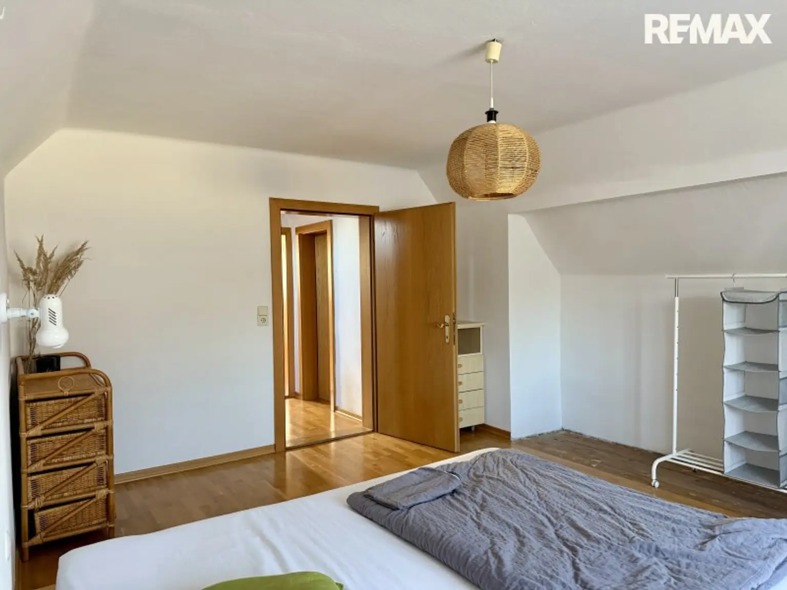 Wohnen im Grünen - Einfamilienhaus mit ca. 99,10 m² Wfl. auf 1.027 m² Grund in Ternitz zu kaufen!