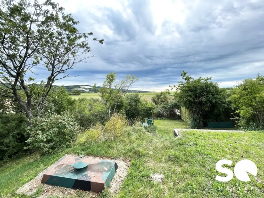 #SQ - SICHERHEIT IN UNSICHEREN ZEITEN – EHEMALIGE BUNKERANLAGE MIT GRUNDSTÜCK AM FUßE DES LEITHAGEBIRGES