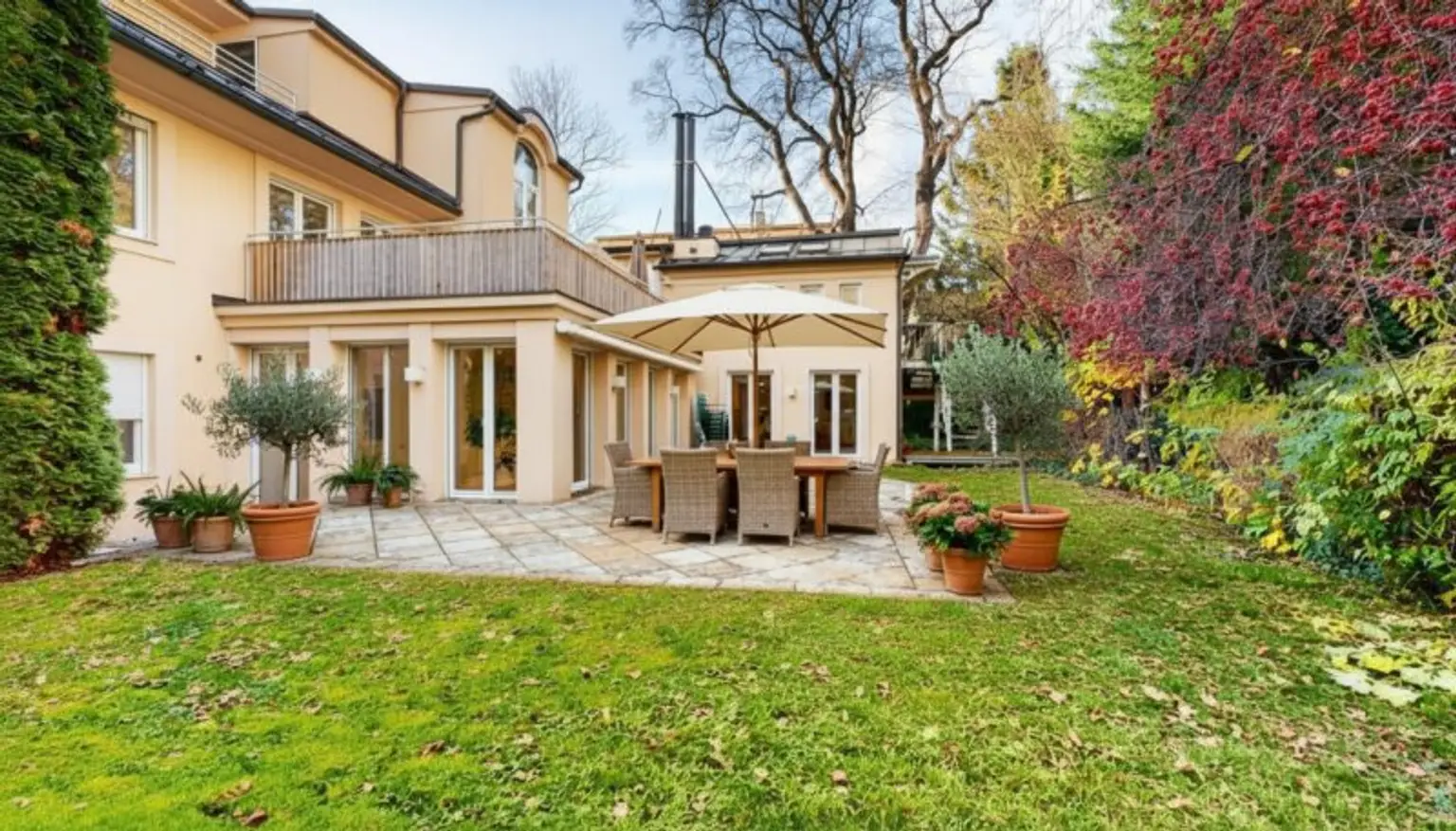 Große Terrasse (KI-generiert)