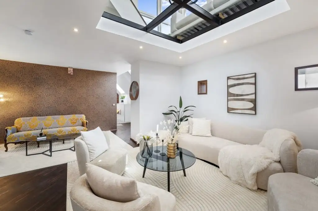 Licht Luft Luxus - Exklusive Dachgeschoss-Maisonette mit Terrassen & 360° Panoramablick
