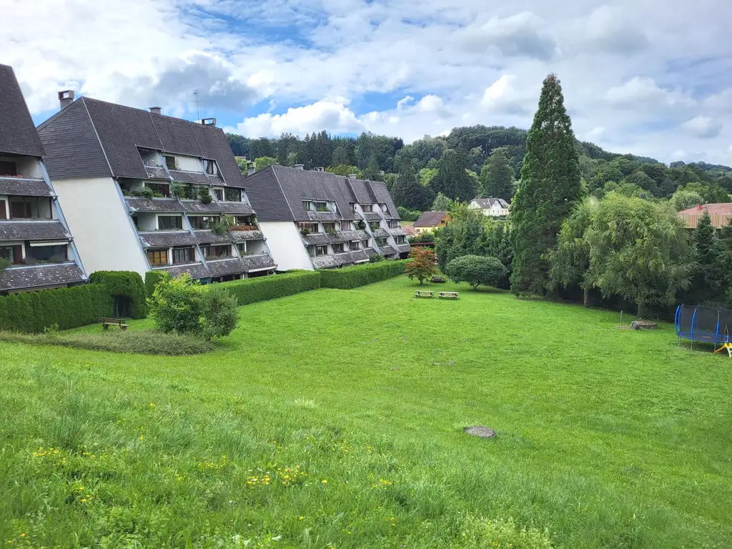 RUHIGE 4-ZIMMERWOHNUNG IN ZENTRUMSNÄHE