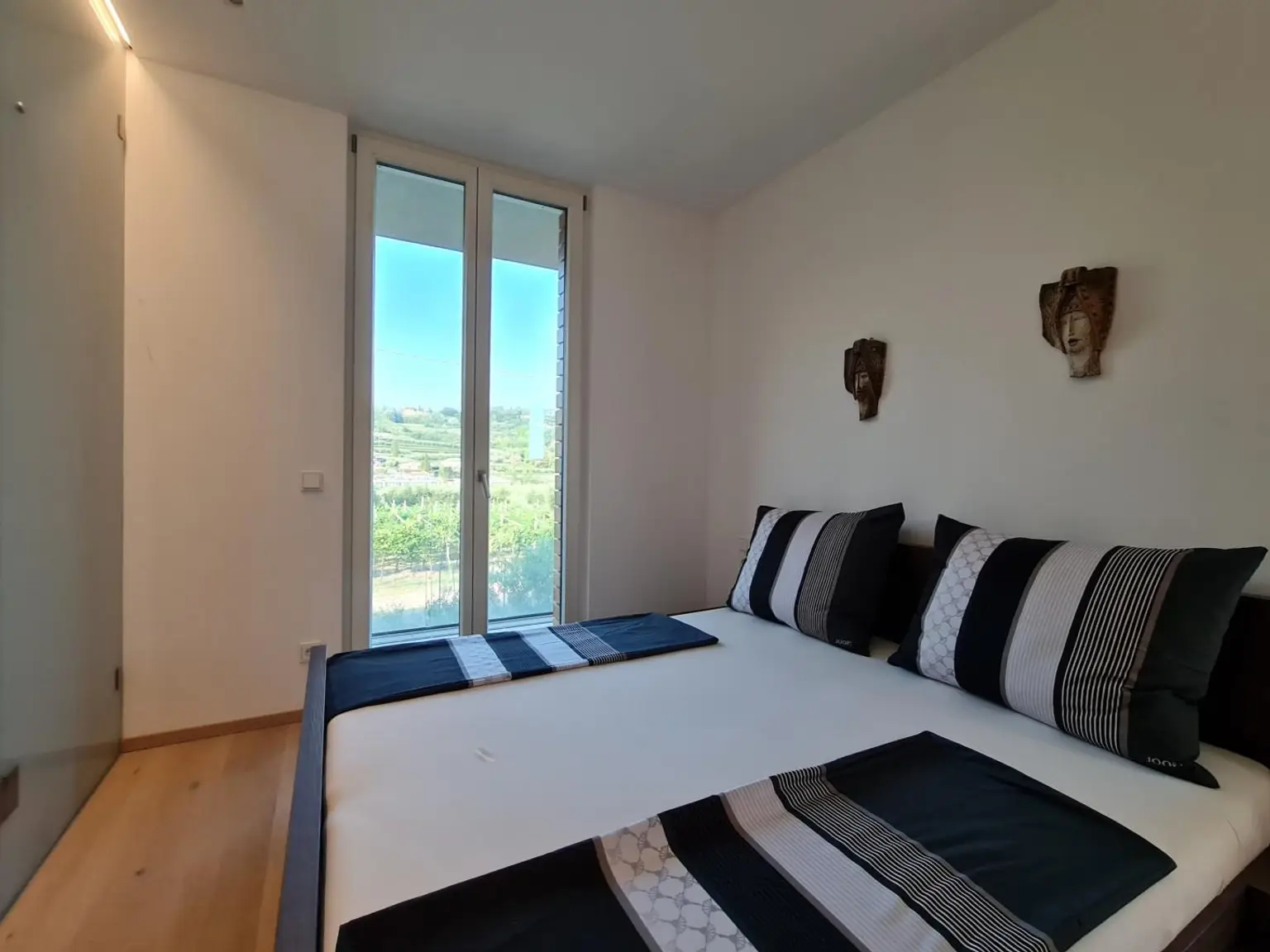 Wohnung - Master Bedroom (3)