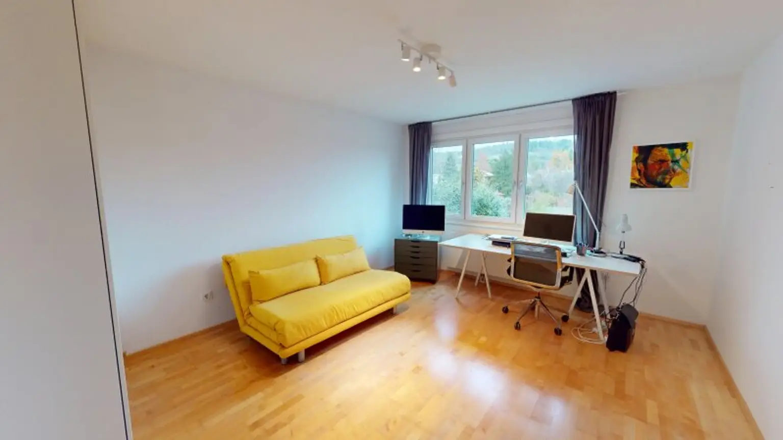 Wien-Strebersdorf: Doppelhaushälfte mit großem Garten am Fuße des Bisambergs