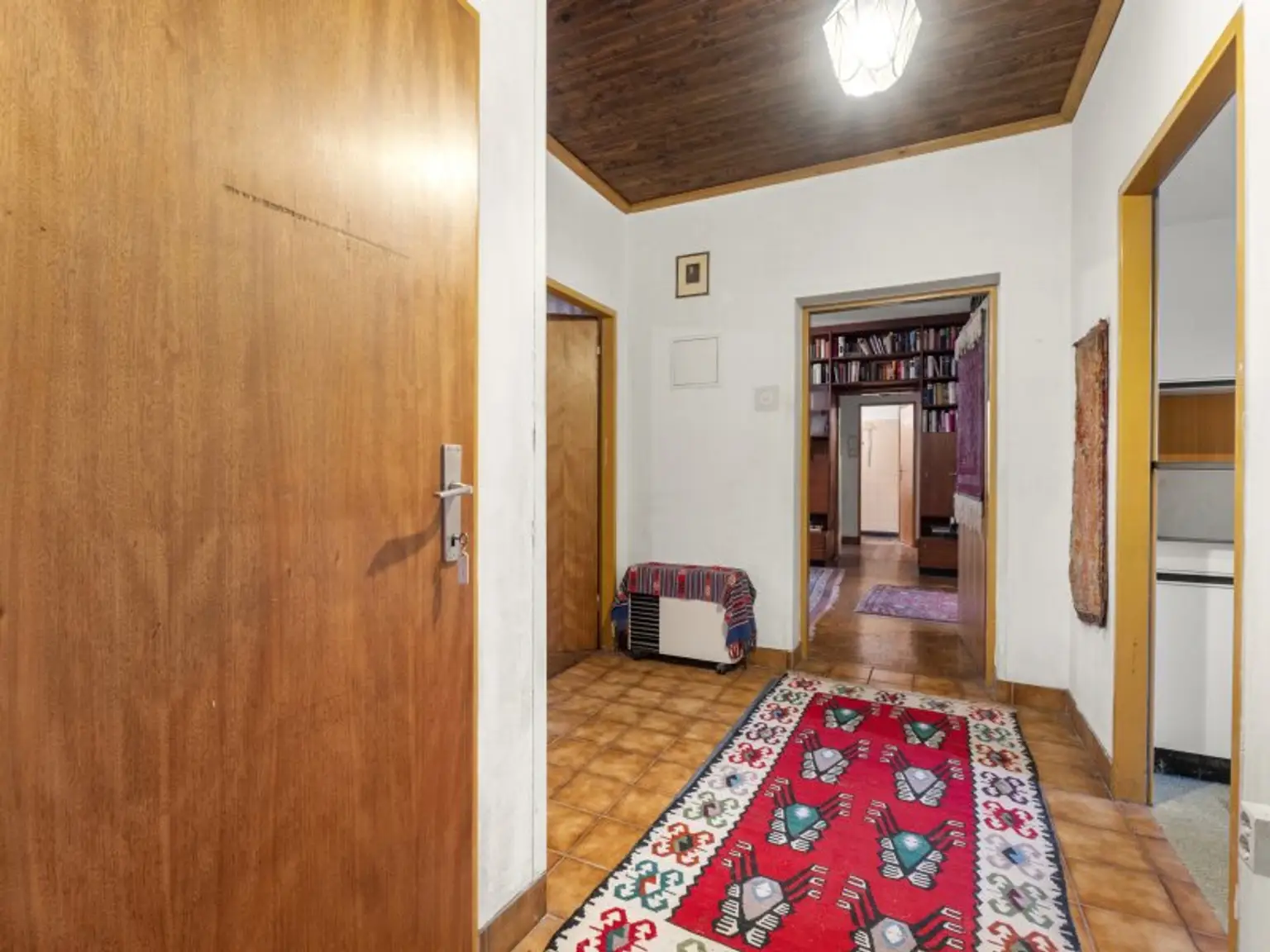 Sanierungsbedürftige aber super aufgeteilte 4 Zi Wohnung mit 112m² in Waidmannsdorf - Villacherstraße