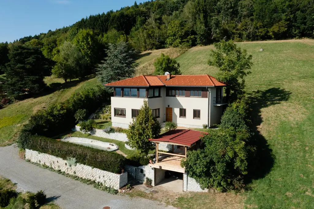 Einfamilienhaus am Kulm - "Ihr Rückzugsort mit unverbaubarem Fernblick."