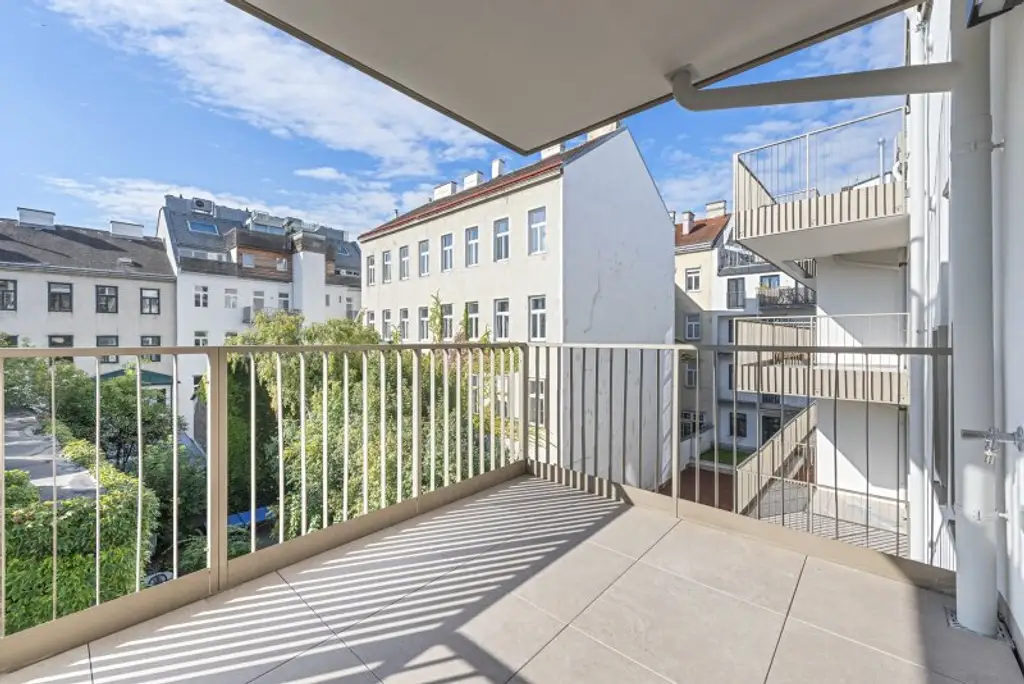 KOMPAKTE 2-ZIMMER-WOHNUNG MIT GEMÜTLICHEM BALKON - ERSTBEZUG!