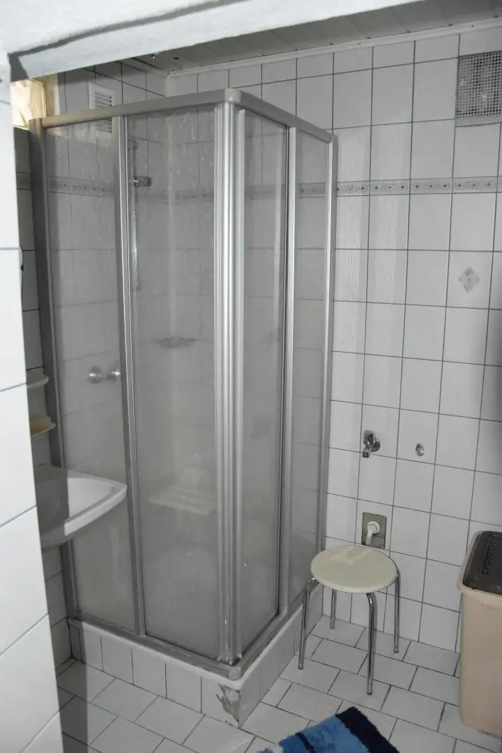 Dusche im EG