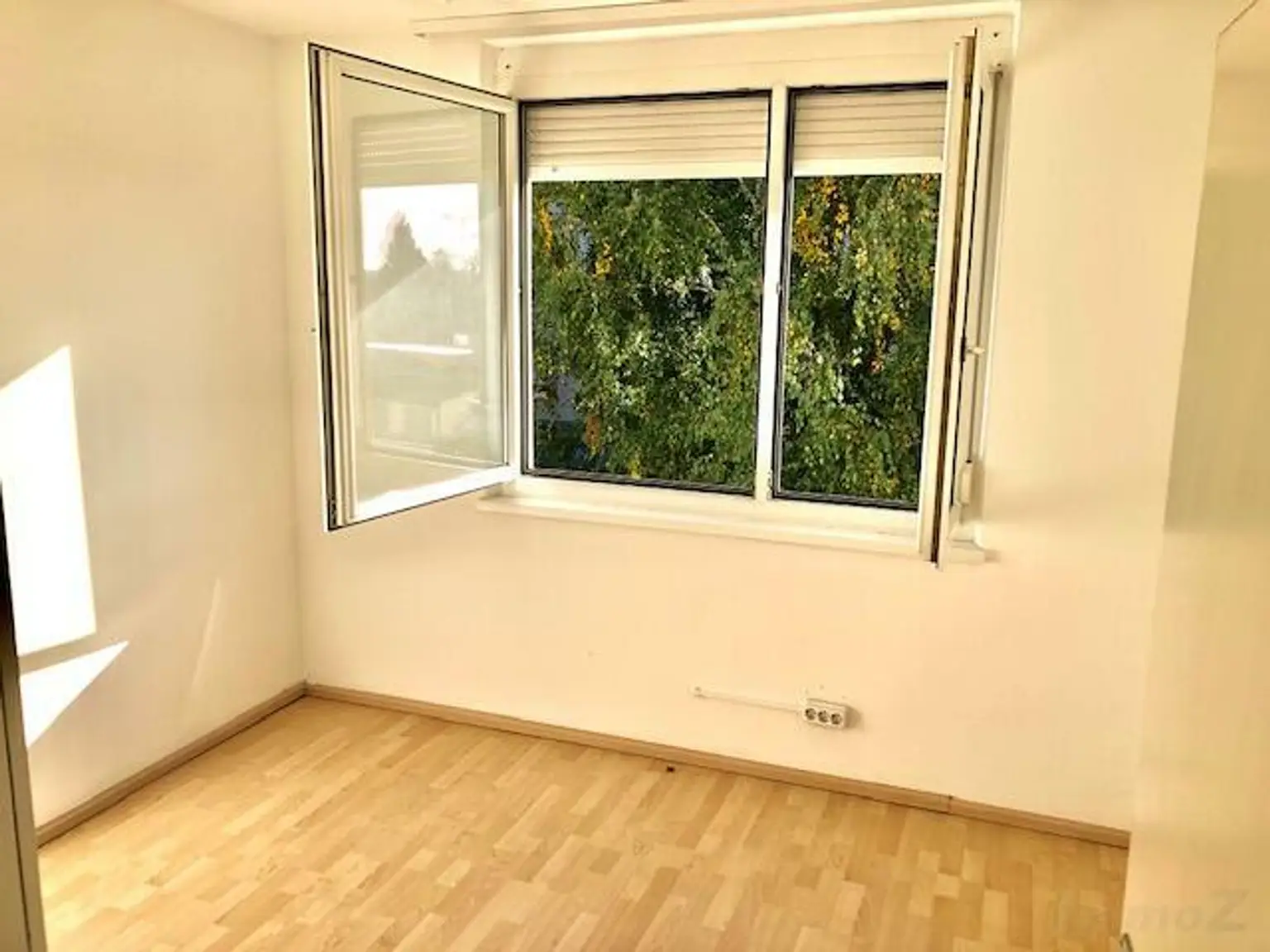 Schlafzimmer mit Grünblick