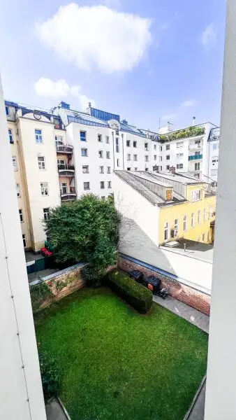 TOP SANIERTE 1-ZIMMER-WOHNUNG IN FAVORITEN