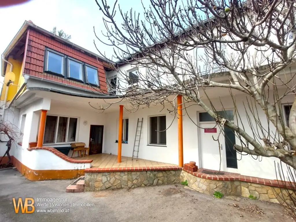 Beste Lage Neusiedl am See: 3 Terrassen, 10 Zimmer, 230m² Wohnfläche, Garten & Seeblick