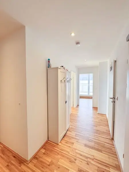 Exklusive 3-Zimmer-Maisonette mit traumhafter Terrassenfläche im Zentrum von Schwechat
