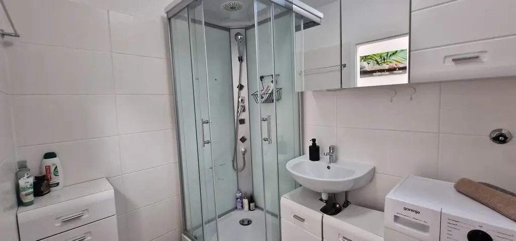 4-Zimmer-Wohnung mit Loggia und Aussicht! Wohntraum mitten in Hartberg