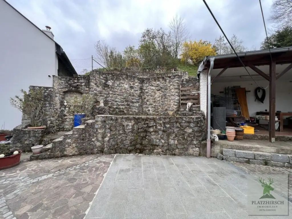 Einzigartiges Liebhaberobjekt mit toskanischem Flair, riesigem Garten, herrlichem Wintergarten, in Prottes - 35 Min von Wien - 8 Minuten von Gänserndorf