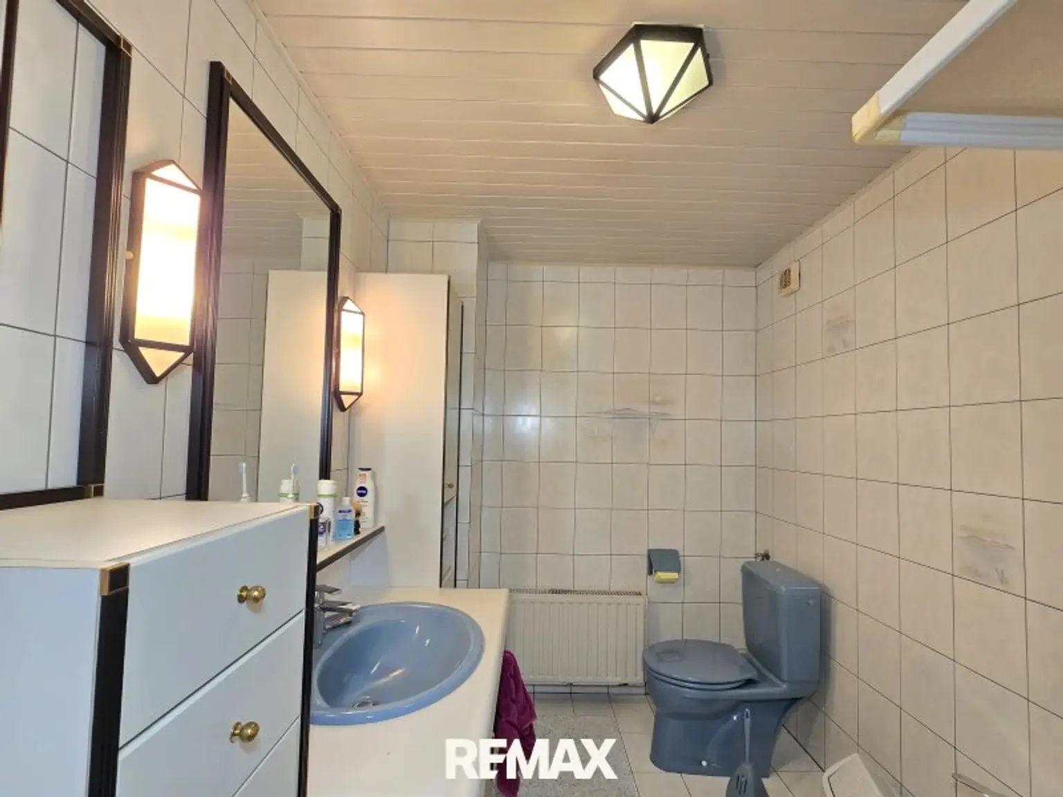 Badezimmer im KG