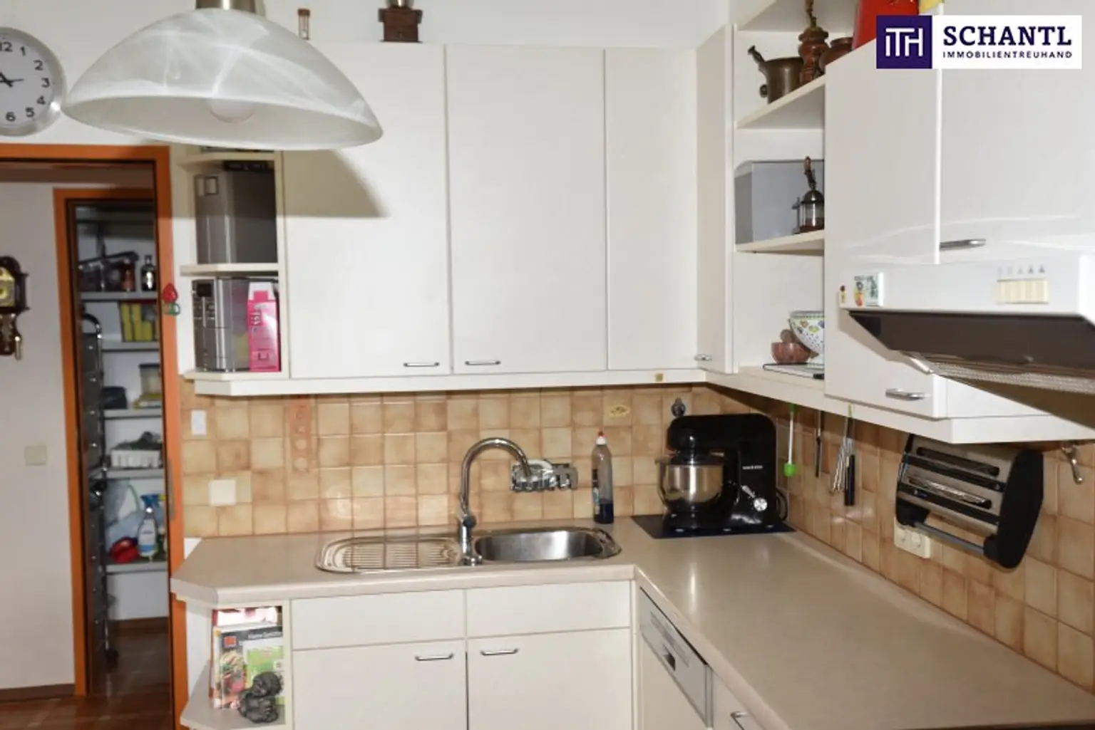 ++EXKLUSIVE ca. 92m² EIGENTUMSWOHNUNG am OSSIACHER SEE++mit PRIVATEM SEEZUGANG++ PANORAMABLICK auf die GERLITZEN++ZWEITWOHNSITZ ALS WERTANLAGE++