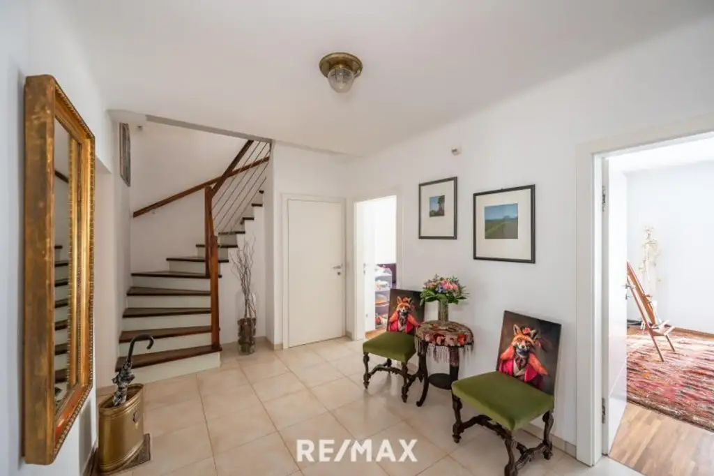 Seltene Gelegenheit in Döbling! Zentrales Luxus-Penthouse mit vier Dachterrassen und Pool