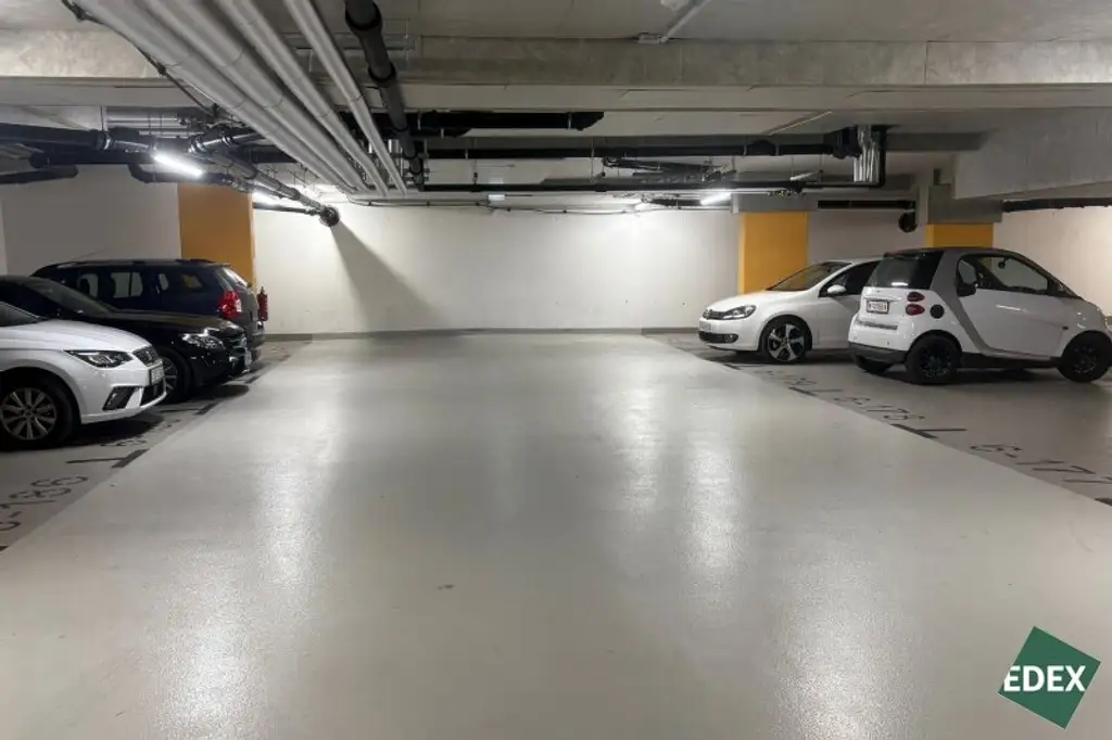 Ab sofort: Moderne 2-Zimmer-Wohnung mit Balkon nahe U1 Rennbahnweg