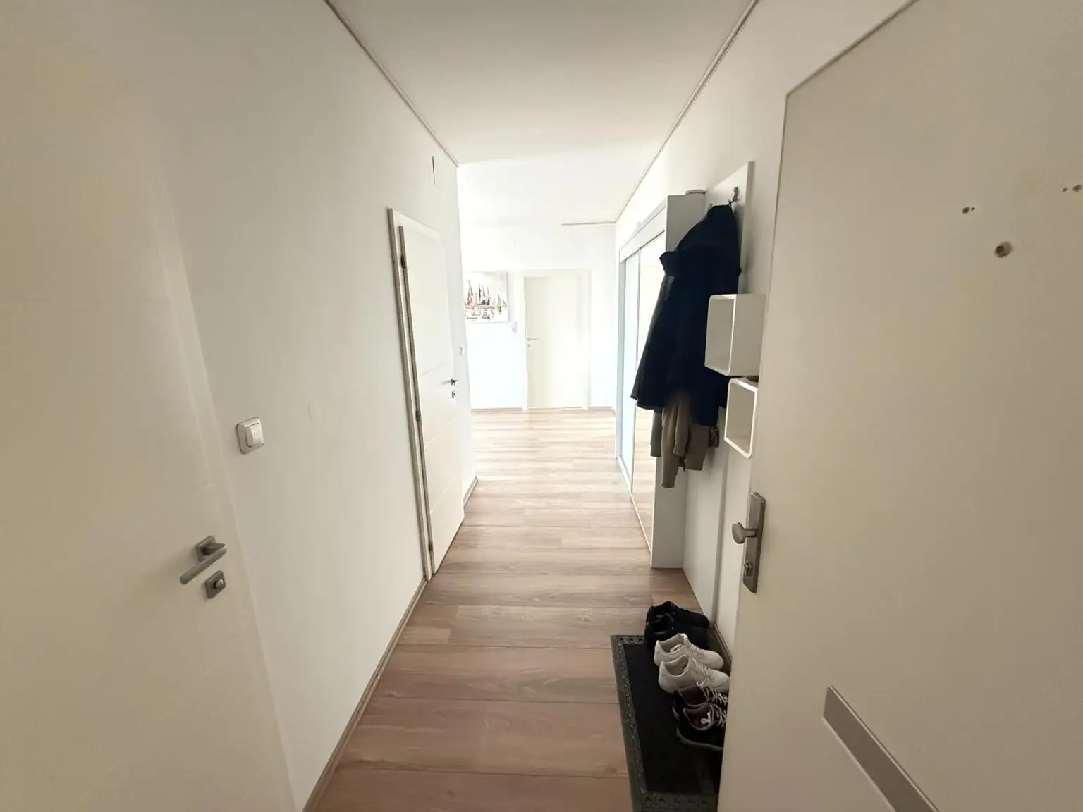 Koffer packen und einziehen