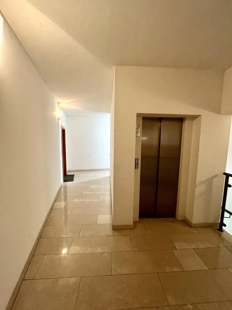TOP LAGE GEIDORF: Barrierefreie 4 Zimmer Wohnung mit Balkon + Tiefgarage