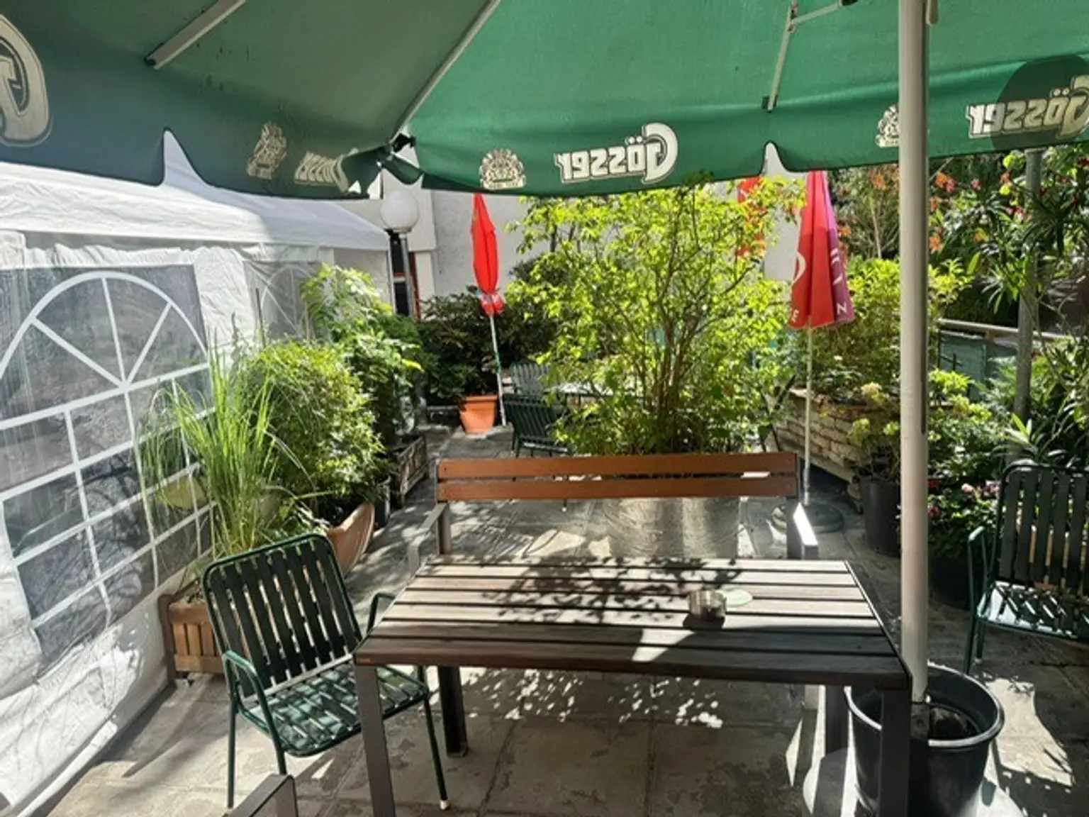 Attraktives Gastronomieobjekt in Wien: 143m² mit Garten & Terrasse! Miete: 1.938,88 €