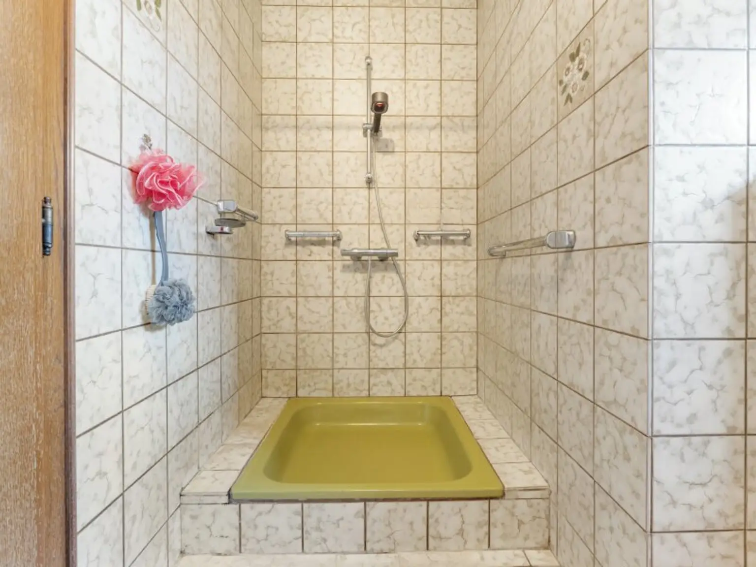 Teilsaniertes 140m² Wohnhaus mit 1.012m² schönem Grundstück in Ruden bei Völkermarkt - St. Radegund