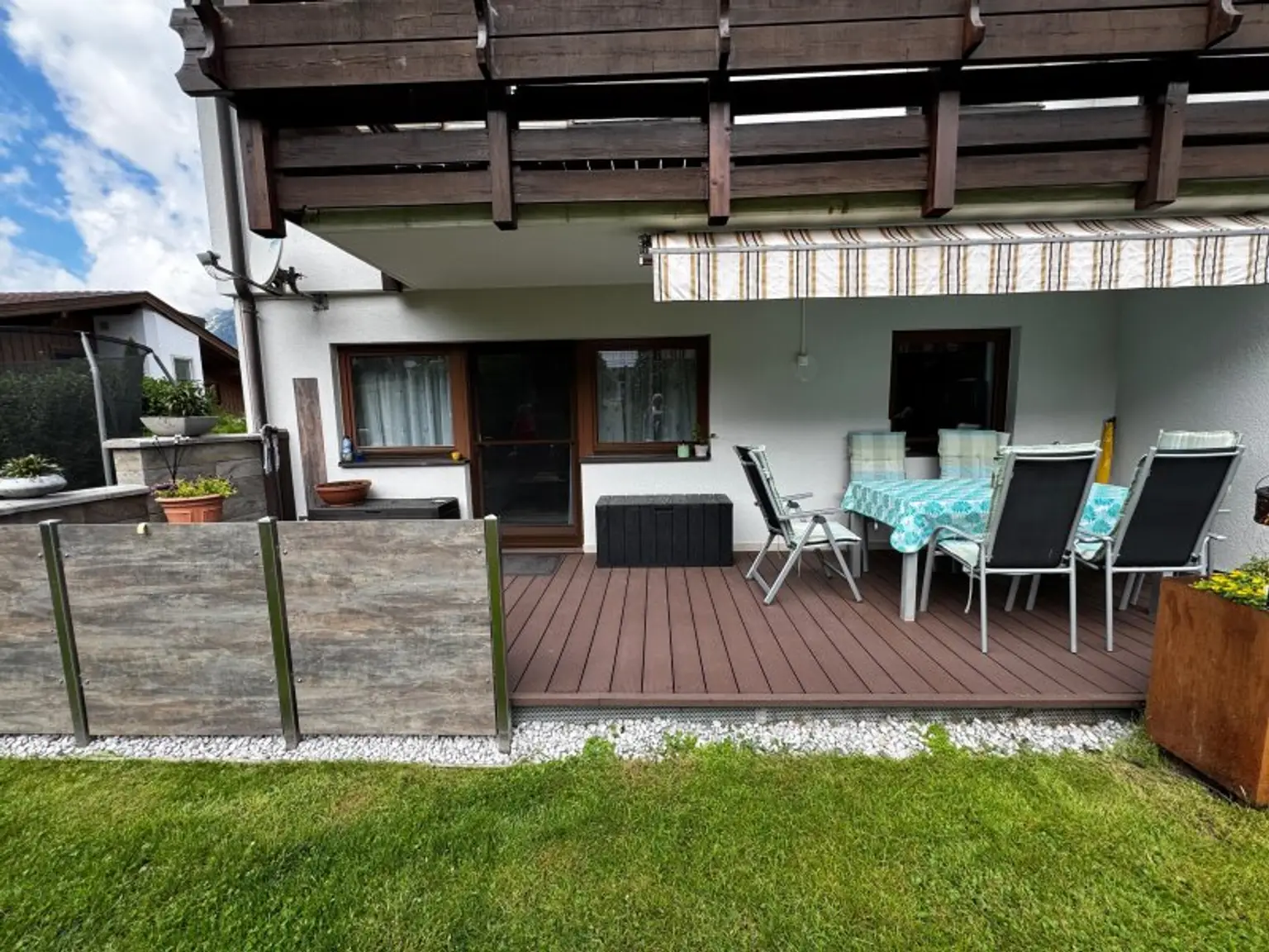 BUCH IN TIROL - Großzügig eingeteilte 4 Zi.-Wohnung mit Terrasse und Allgemeingarten