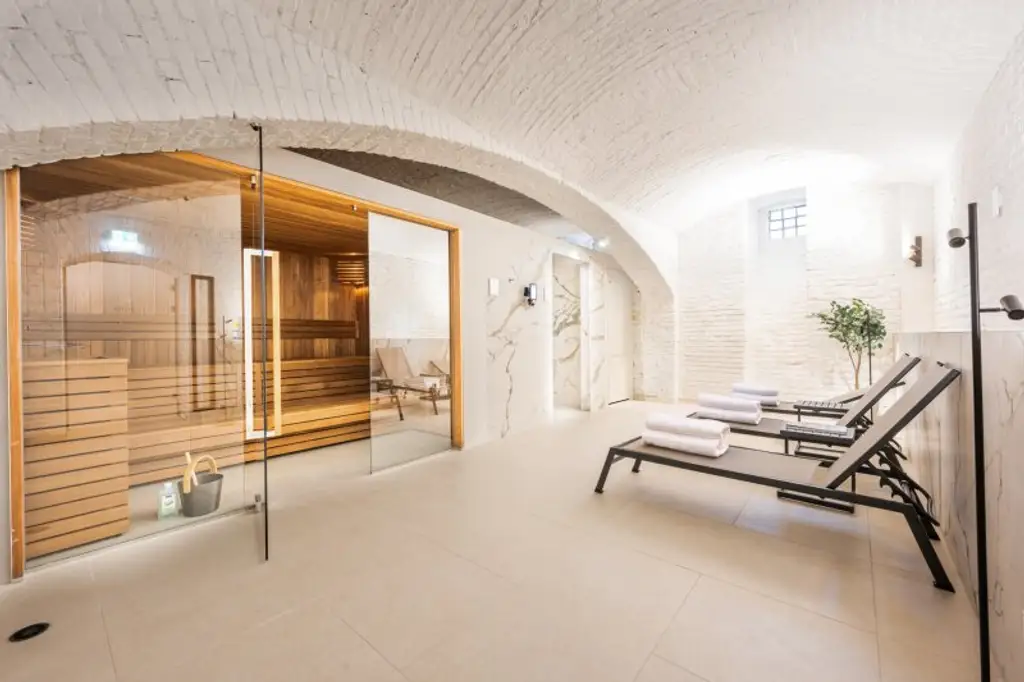 Exklusive Dachgeschoßwohnung: Ein einzigartiges Masterpiece an Design