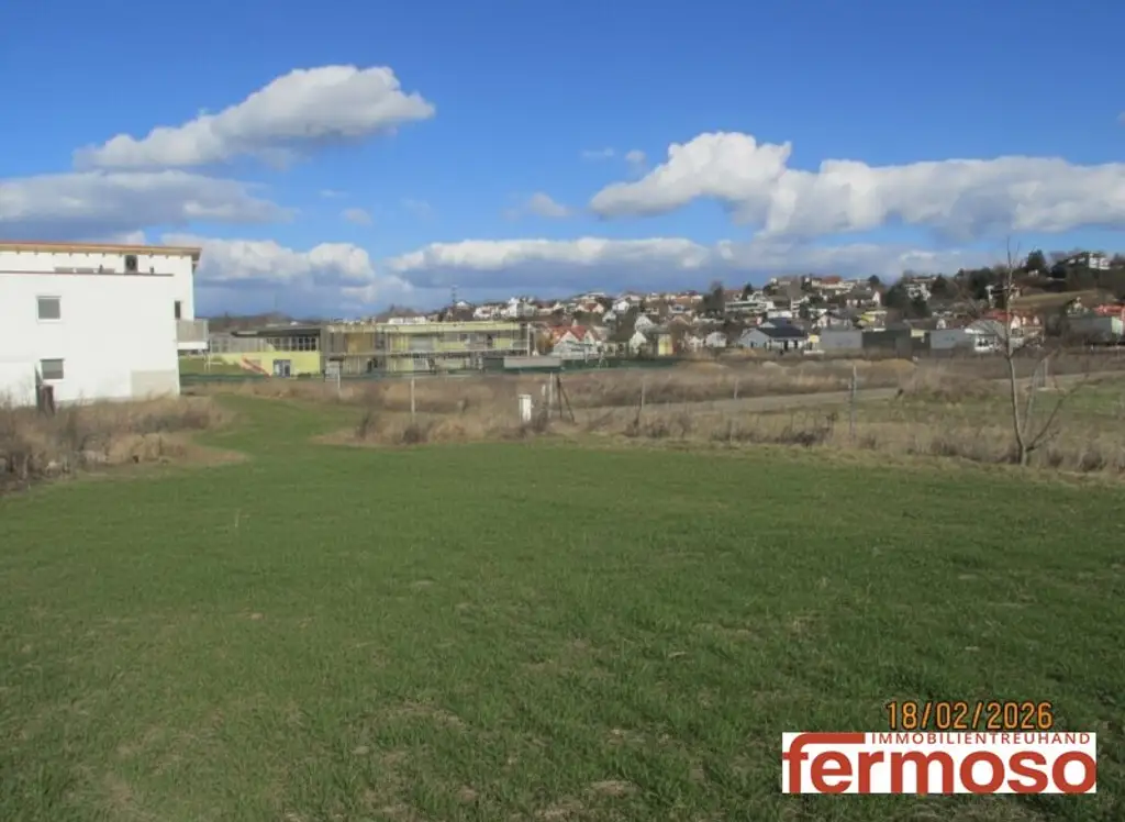 wunderschönes sonniges Baugrundstück mit Seeblick für Ihr Eigenheim am Neusiedlersee