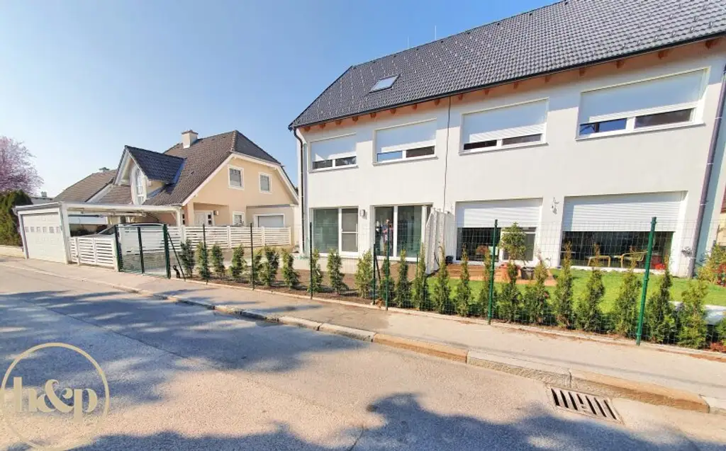 Moderne Doppelhaushälfte nahe U1 Leopoldau