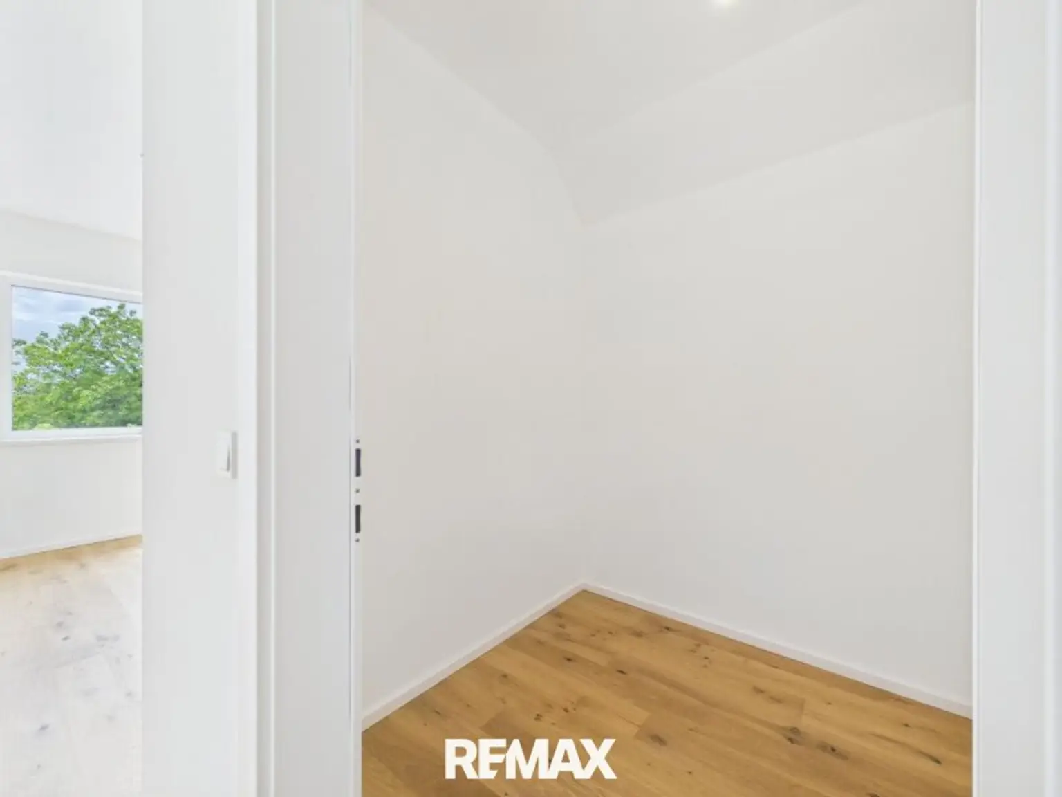 Apartment Neusiedl/See-Schrankraum