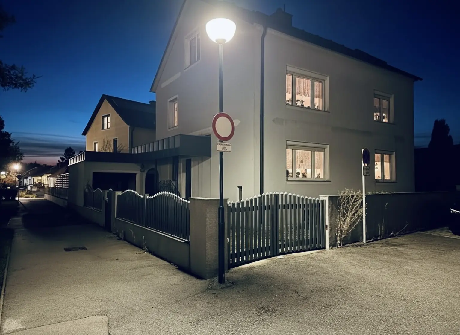 Ihr Traum-Einfamilienhaus in Tulln: 9 Zimmer, Garten, Terrasse – jetzt für 700.000 € - auch als Büro/Praxis geeignet!