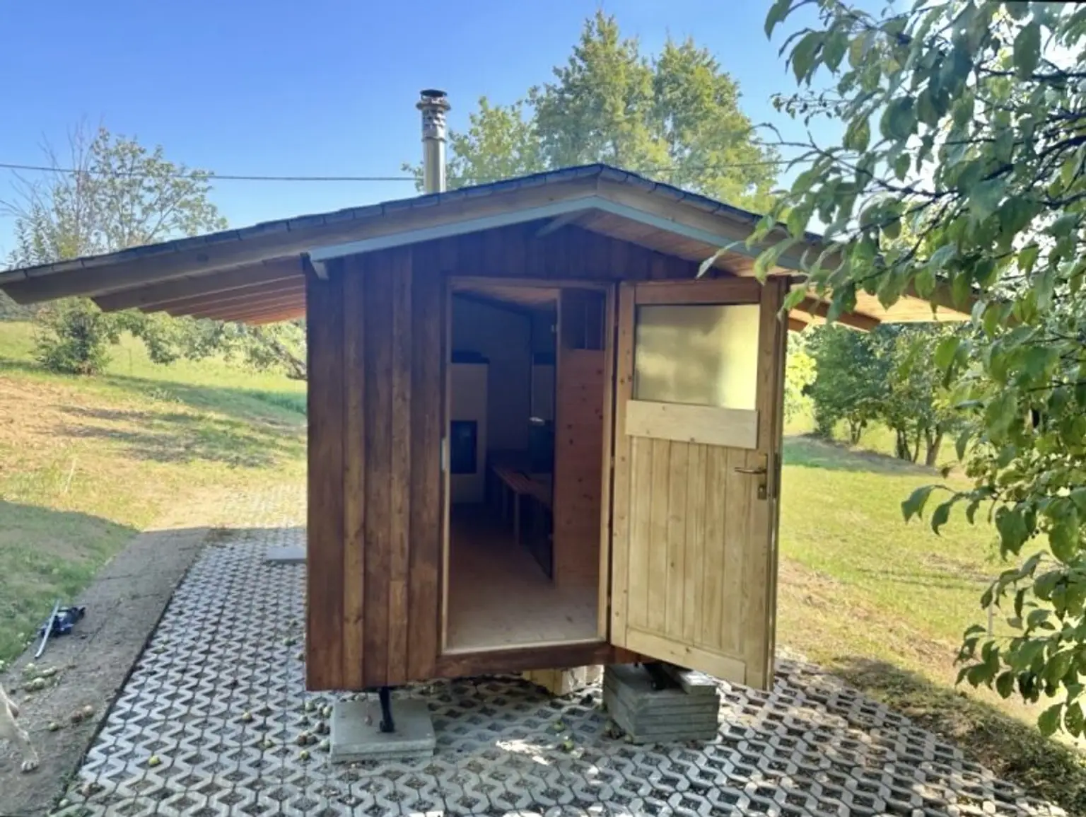 ** HOTMOBIL ** - Sauna auf Rädern in Neuzustand !!