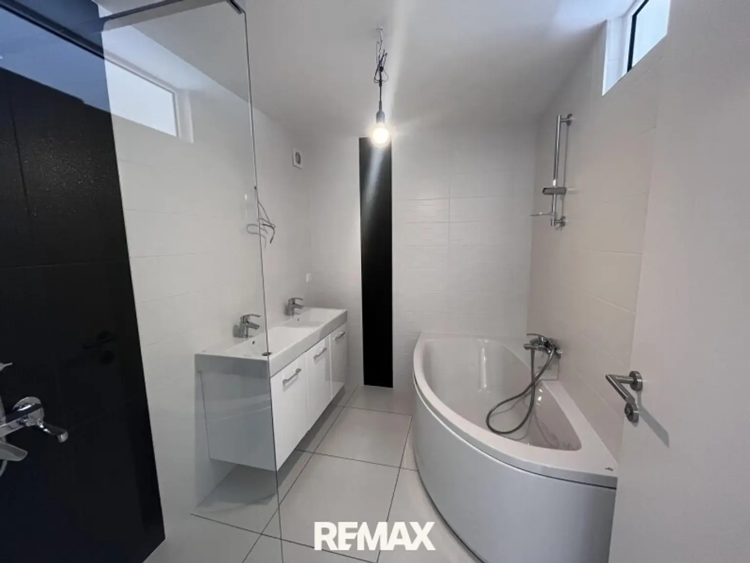 05 Badezimmer