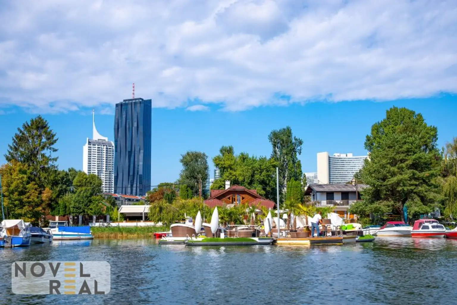 Villa "Elida 9"- Residieren in Donau-Nobellage! "Garden Residence" auf 3 Ebenen!