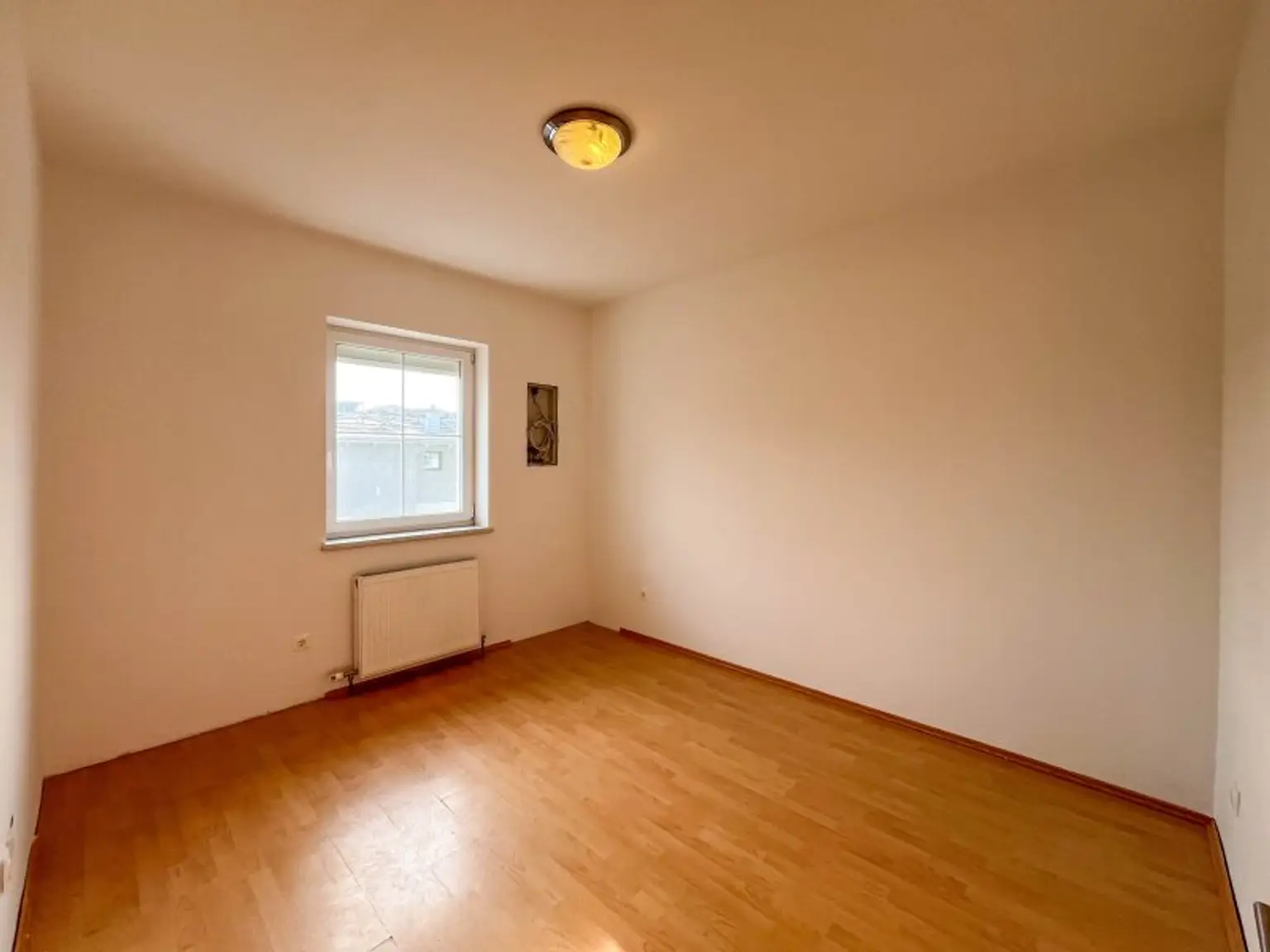 Gemütliches Zuhause mit Garten und 2 Stellplätzen in ruhiger Lage