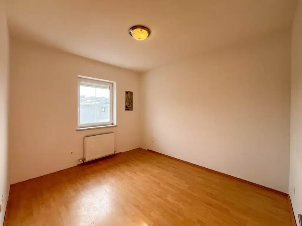 Gemütliches Zuhause mit Garten und 2 Stellplätzen in ruhiger Lage