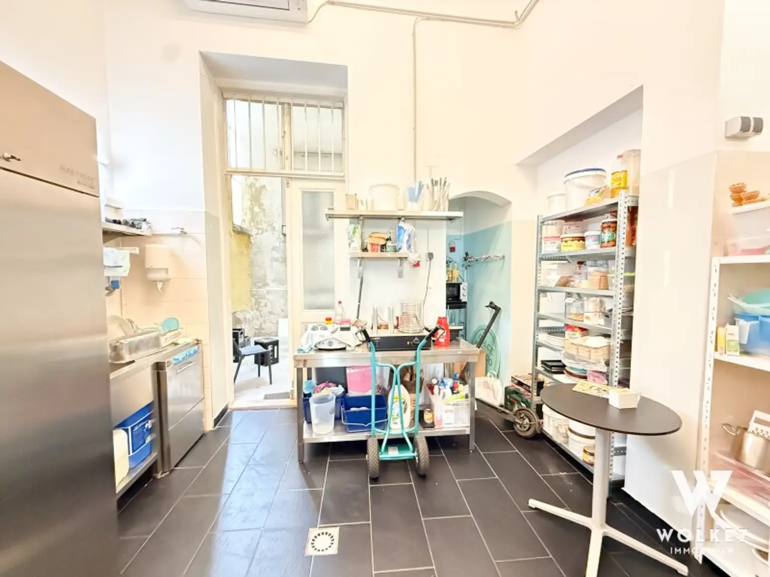 Voll ausgestattetes Eislokal im 17. Bezirk – Hernalser Hauptstraße