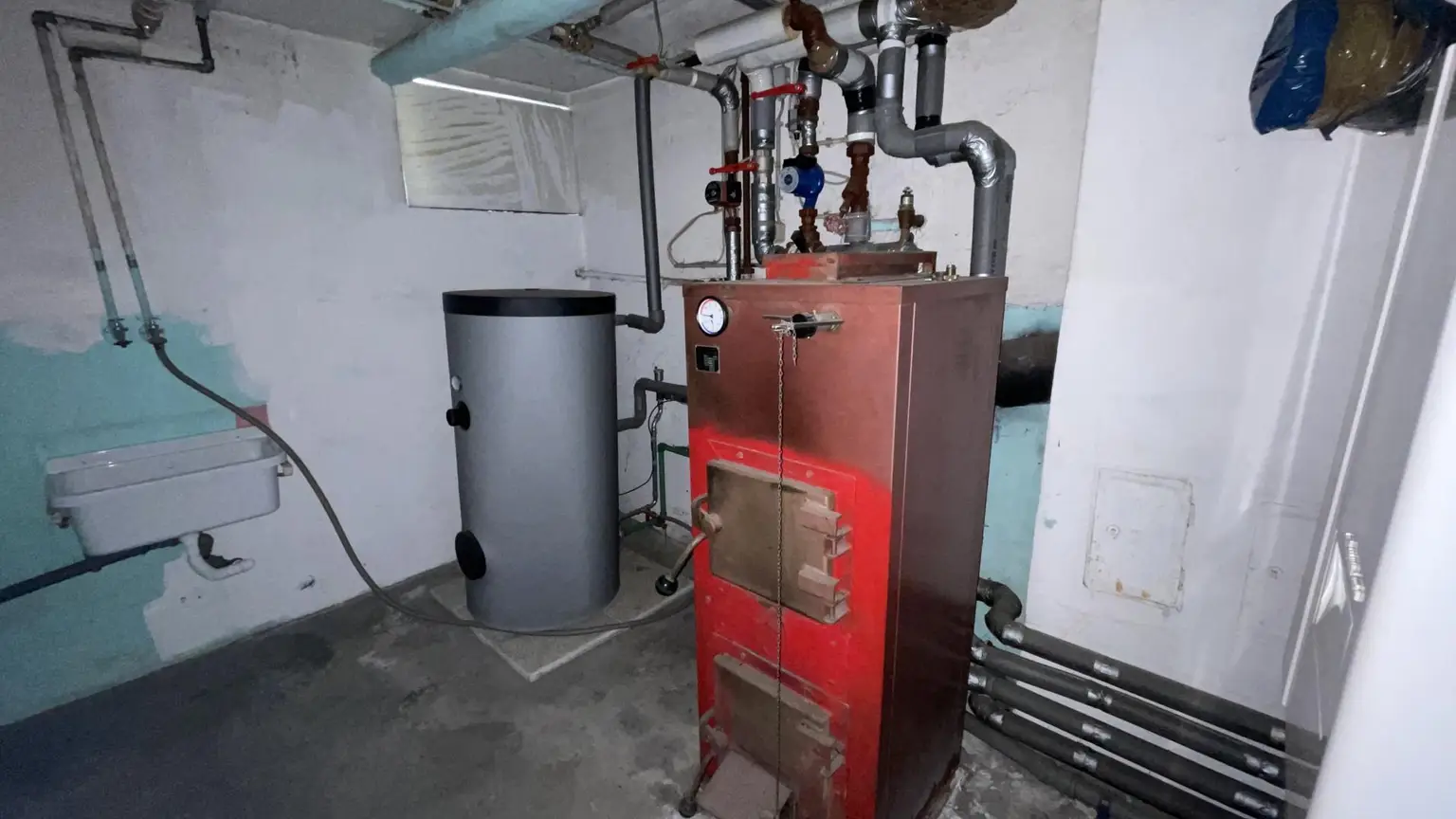 Heizraum KG